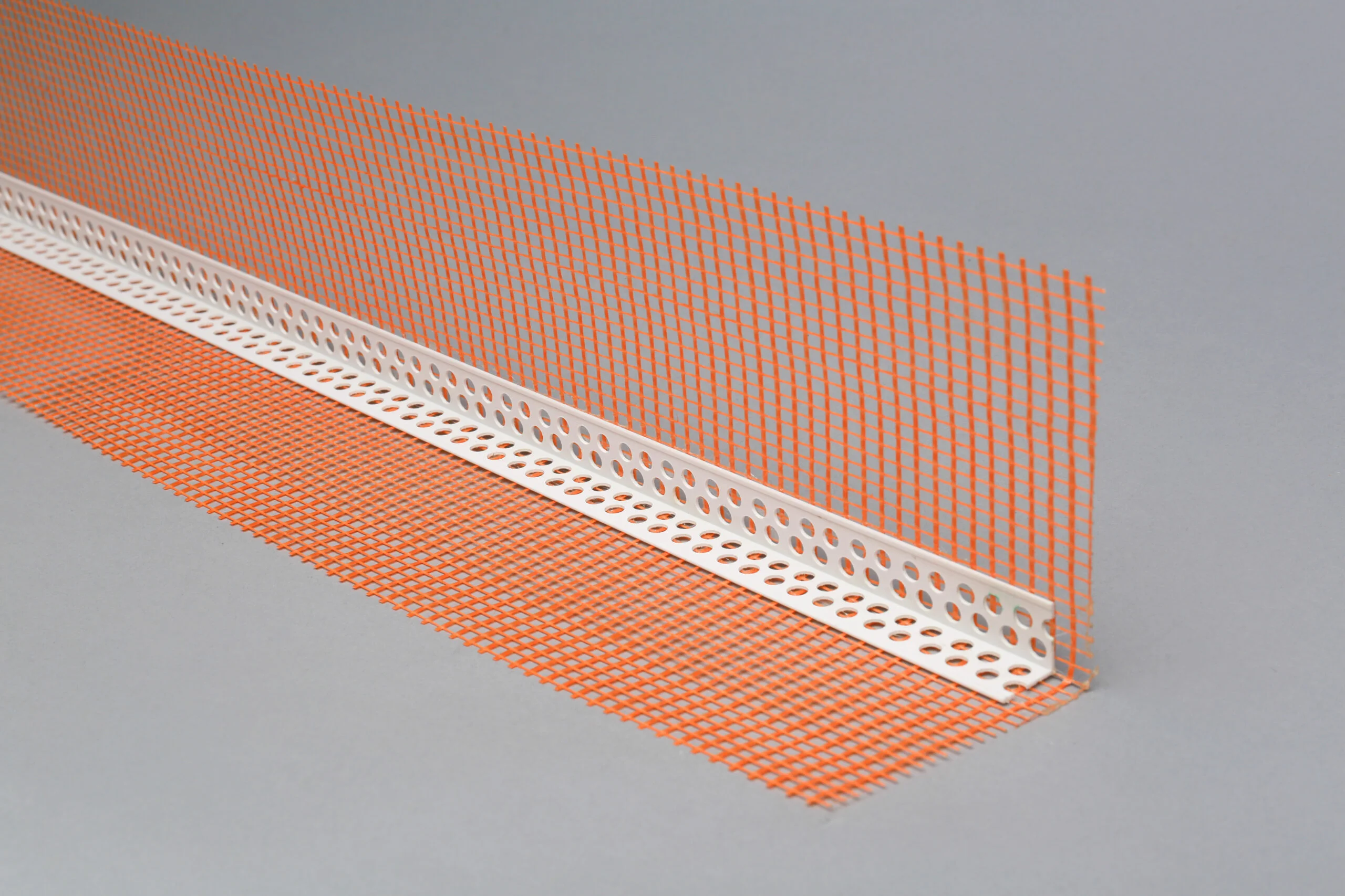 Colțar PVC cu plasă - Plast Du IV