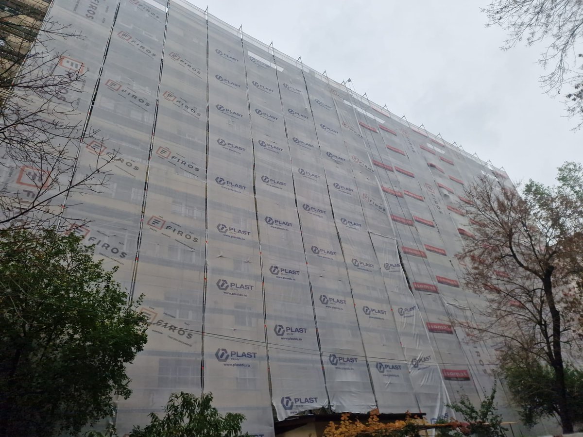Reabilitare bloc — Buhuși